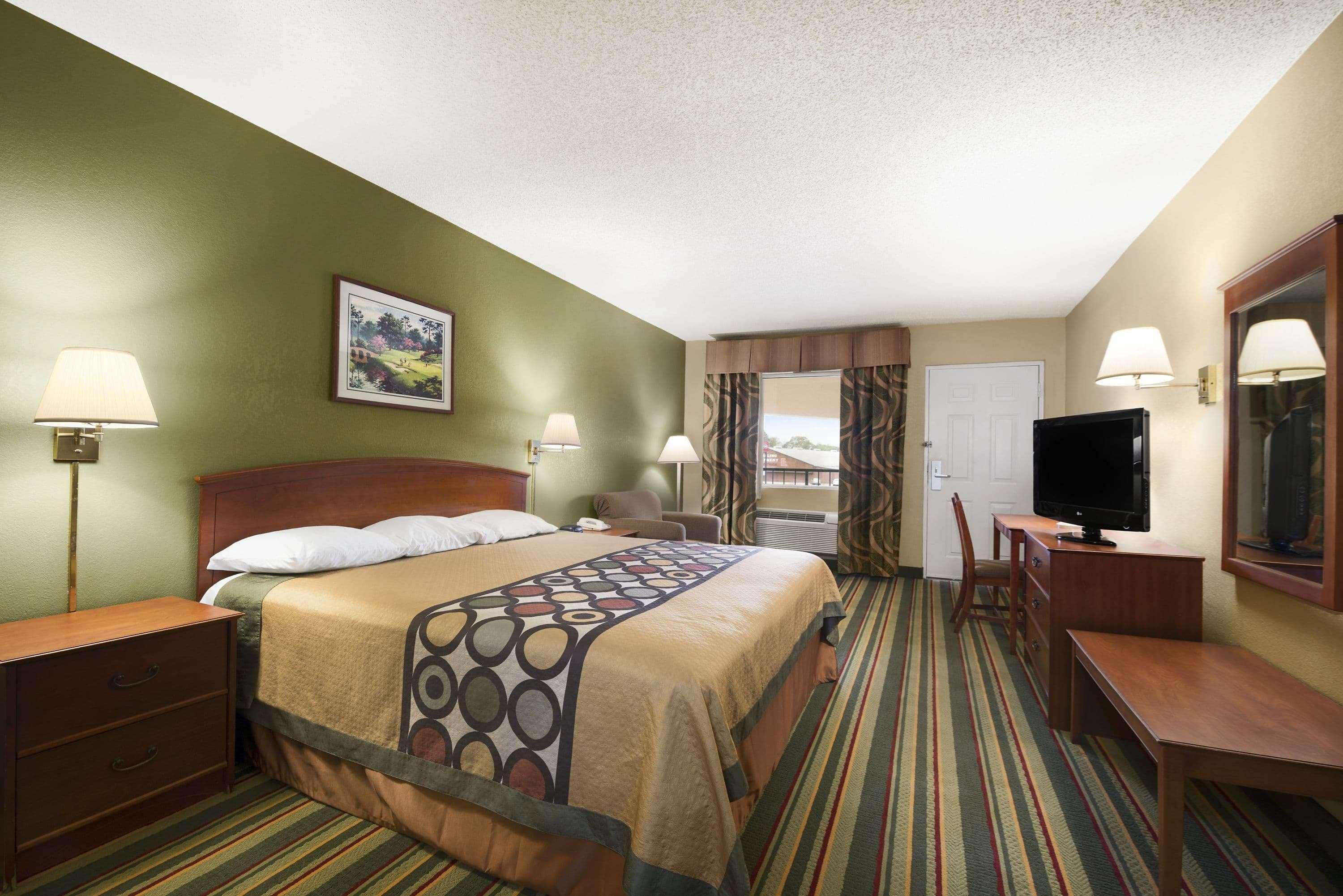 Super 8 By Wyndham Meridian Exterior foto